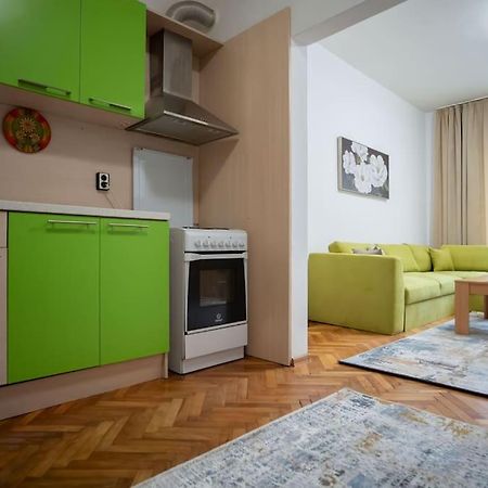 The Green Apartment In The Heart Of Old Sofia 1Bdr Esterno foto
