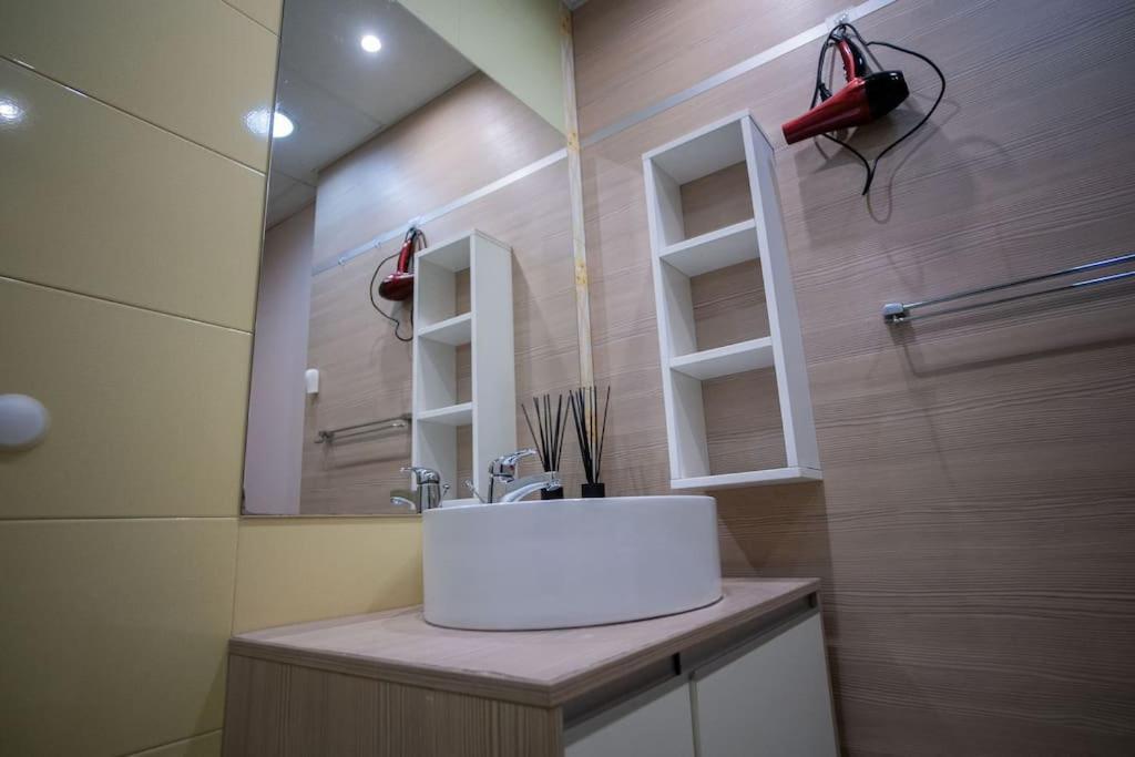 The Green Apartment In The Heart Of Old Sofia 1Bdr Esterno foto